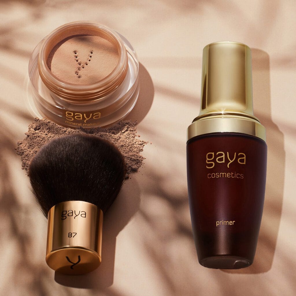 מייקאפ מינרלי פריימר ומברשת קבוקי