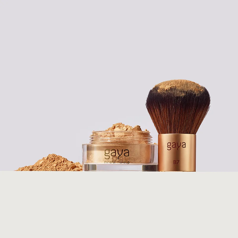 המייקאפ שלך + מברשת קבוקי B7