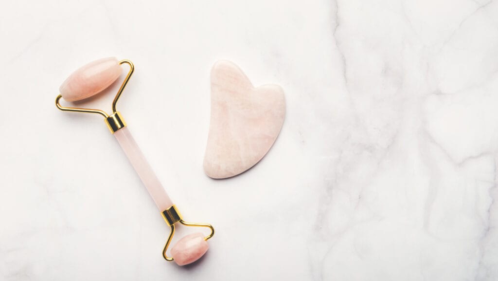 רולר לפנים עם אבן גואה שא