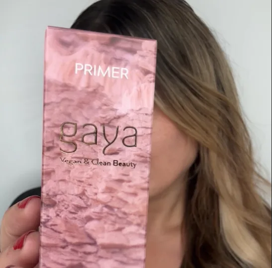 פריימר מומלץ על ידי יוצרת תוכן